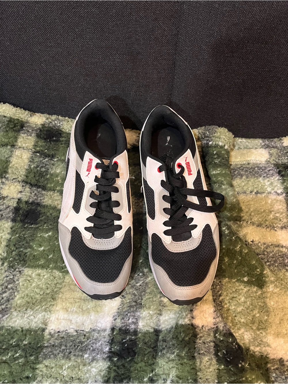 Puma Men's Black, Gray and White Athletic Sneakers with Red Accents